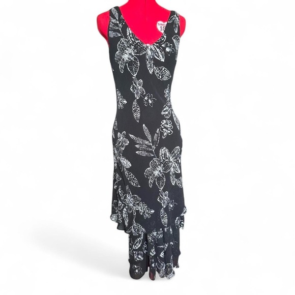 Chico's Dresses & Skirts - Chico's Silk Floral Tiered Sleeveless Maxi Dress Chico's Size 0 (small/size 2/4)